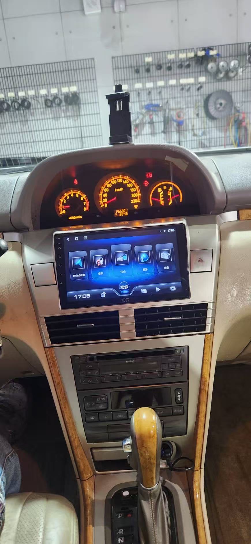 2025102113570044gJ